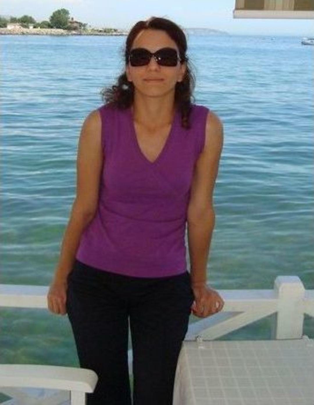 Kadın Avukat 7. Kattan &Ouml;l&uuml;me Atladı