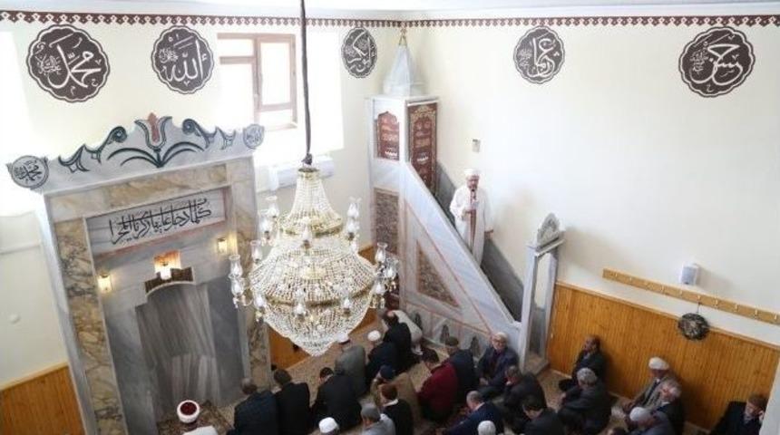 Aslına Uygun Olarak Onarılan Bozatlıpaşa Camii Yeniden İbadete A&ccedil;ıldı