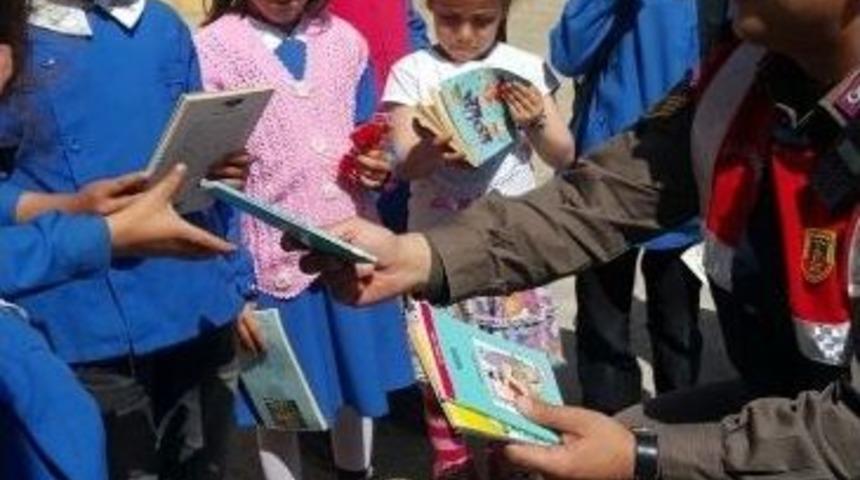 Milas&rsquo;ta Eğitimde Jandarma Desteği