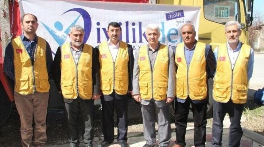 İyilik-der&rsquo;den Y&uuml;ksekovalılara Yardım