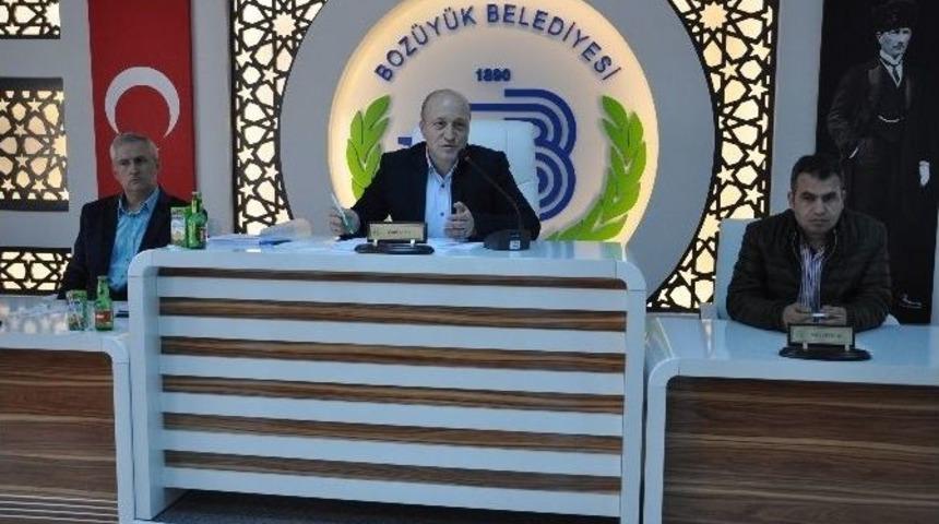 Boz&uuml;y&uuml;k Belediye Meclis Toplantısı 2. İnci Bileşimi Yapıldı
