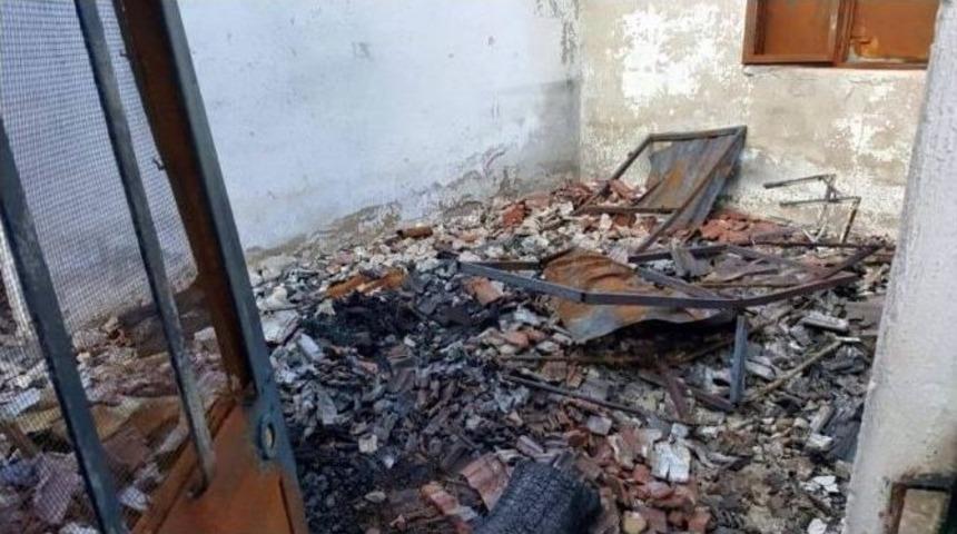 Y&ouml;r&uuml;k Evleri Kundaklandı