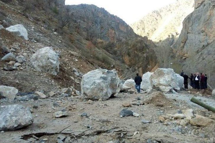 Gümüşhane’de Heyelan G5