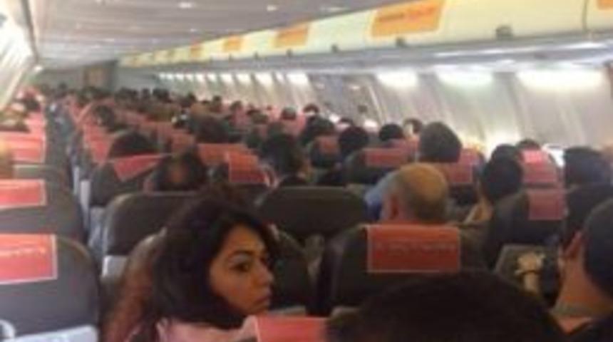 U&ccedil;akta &rsquo;inmek İstiyorum&rsquo; Dedi Ortalık Karıştı