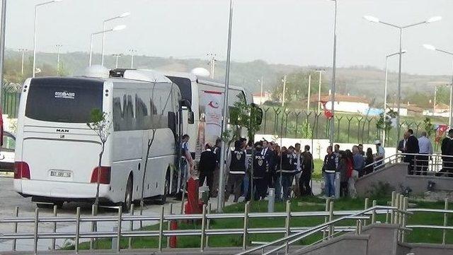 Dikili’den Yola Çıkan Mülteci Grubu Kırklareli’ne Ulaştı