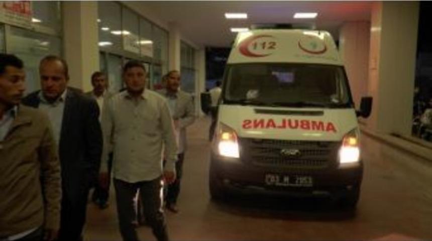 &Uuml;vey Kardeşi Tarafından Bı&ccedil;aklanan Gen&ccedil; Ameliyata Alındı