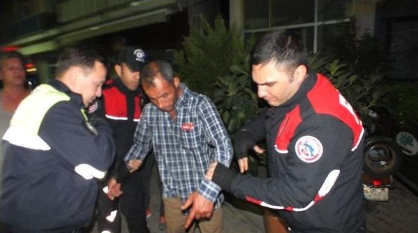 Ayrı Yaşadığı Eşi Ve &Ccedil;ocuklarını Bulamayınca Evi Ateşe Verdi