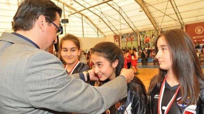 Okullar Liginde Basketbol Şampiyonları Belli Oldu