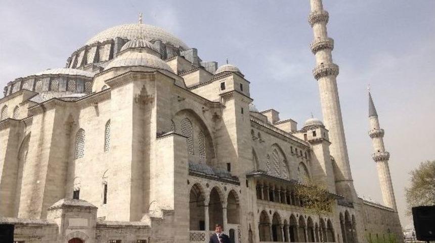 Başbakan Davutoğlu: &ldquo;mimar Sinan&rsquo;ın M&uuml;barek Kafatasının Bulunması İ&ccedil;in Adım Atacağız&rdquo;