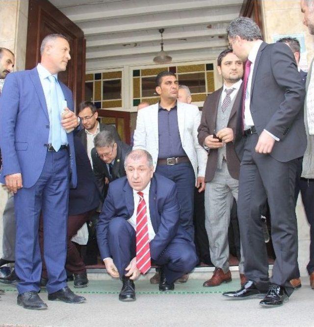 Mhp’li Özdağ Genel Başkan Adaylığını Rize’de Açıkladı