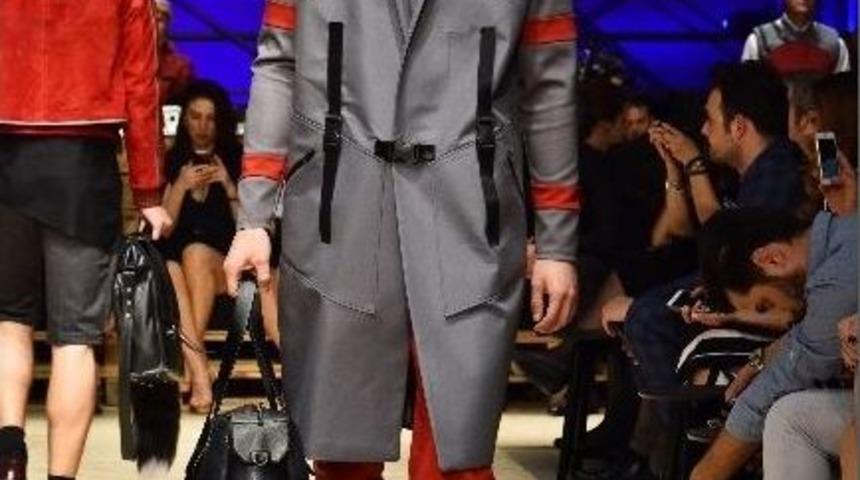 Moda Yarışmasının Finali&rsquo;nde Birinci Orkun Sevim Oldu