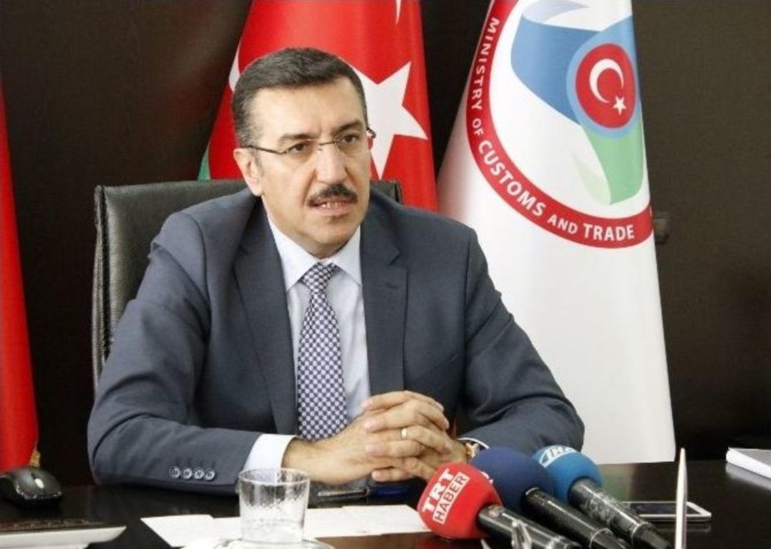 Bakan T&uuml;fenkci: "turizm Sekt&ouml;r&uuml;nde Morallerin Bozulmaması Gerek "