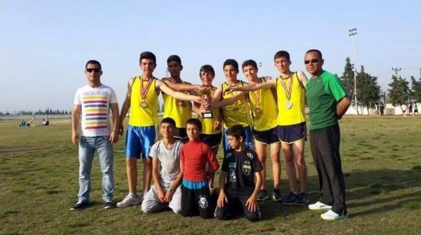 Atletizmde Taytan R&uuml;zgarı Esti