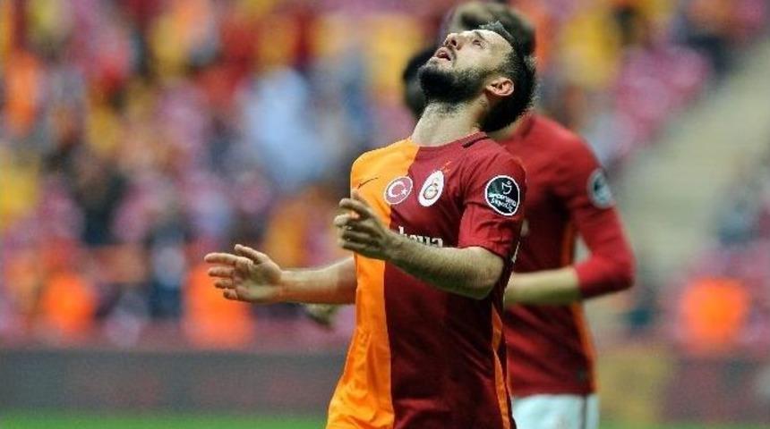 Emre &Ccedil;olak Golden Sonra G&ouml;zyaşlarını Tutamadı