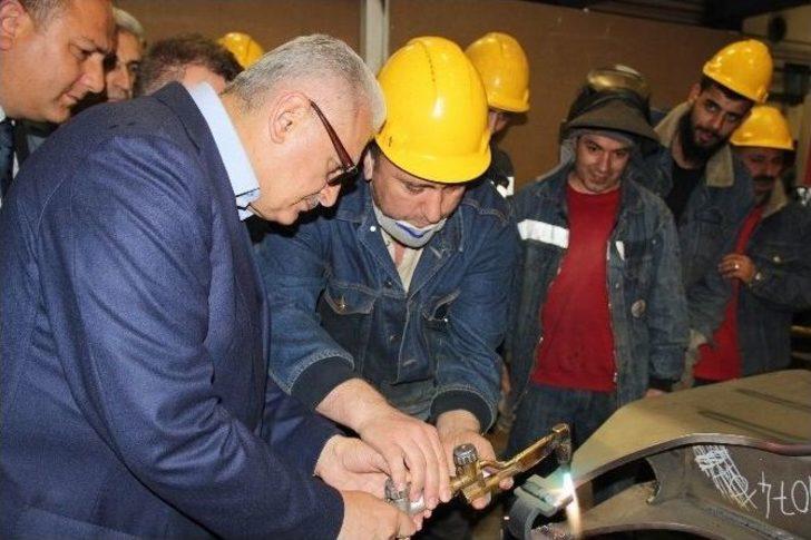 Ulaştırma Bakanı Yıldırım, Oksijen Kaynağı Yaptı G1