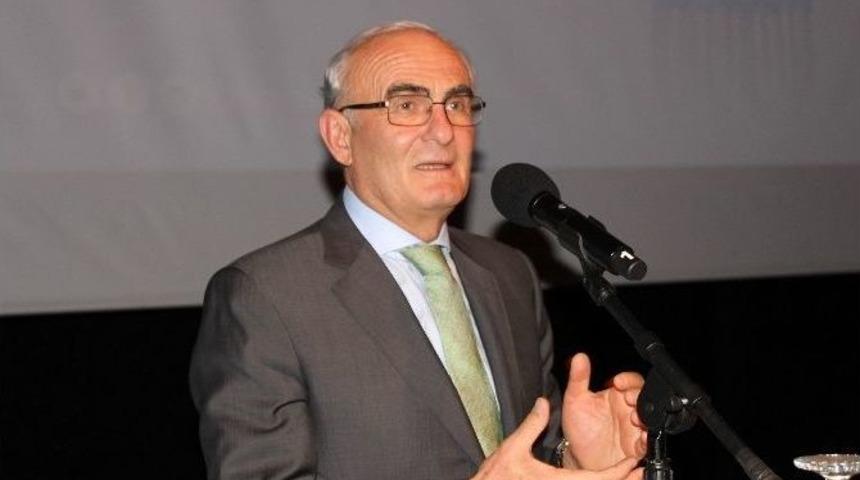 &rsquo;gen&ccedil;lik Yeni Anayasa İstiyor&rsquo; Programı