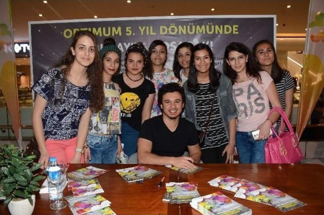 Buray Adanalıları Coşturdu