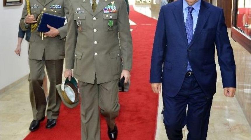 Nato Komutanından &rsquo;t&uuml;rkiye&rsquo;de G&uuml;vendeyiz&rsquo; A&ccedil;ıklaması