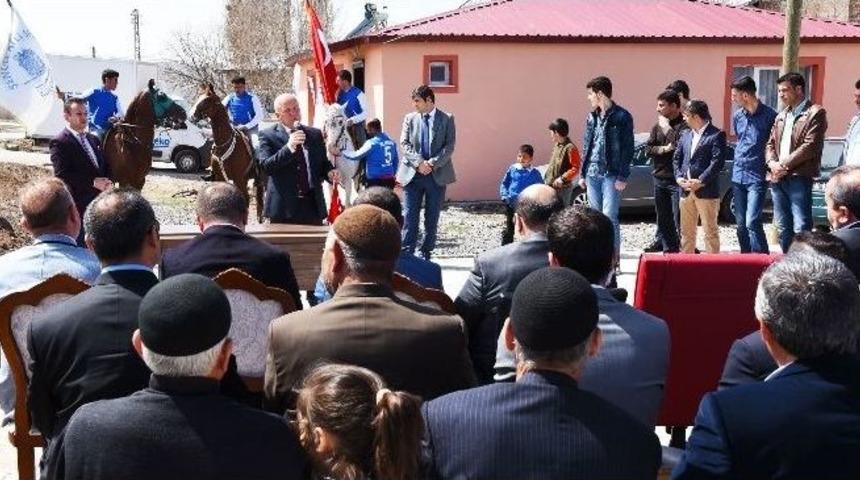 Yarımca&rsquo;da Kur&rsquo;an Kursu, K&ouml;y Konağı Ve Taziye Evi A&ccedil;ıldı