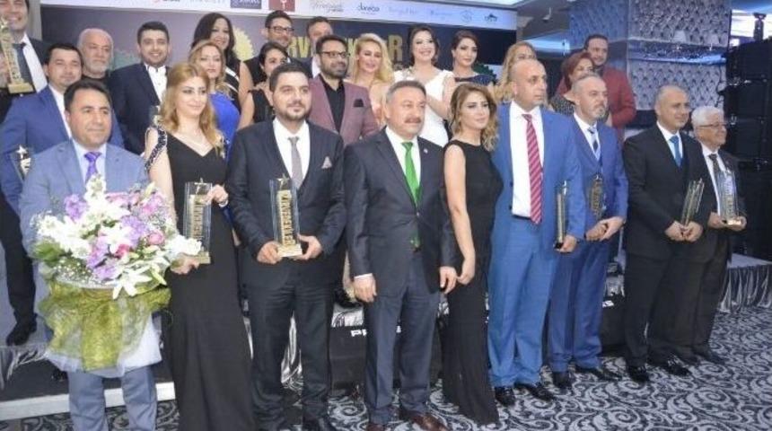 Yılın Gen&ccedil; Girişimcisi Mahmut Arslan Oldu