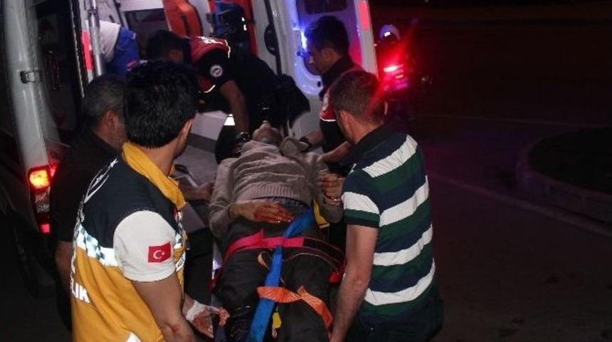 50 Tl&rsquo;yi B&ouml;l&uuml;şmeyen Arkadaşını Bı&ccedil;aklayarak &Ouml;ld&uuml;rd&uuml;