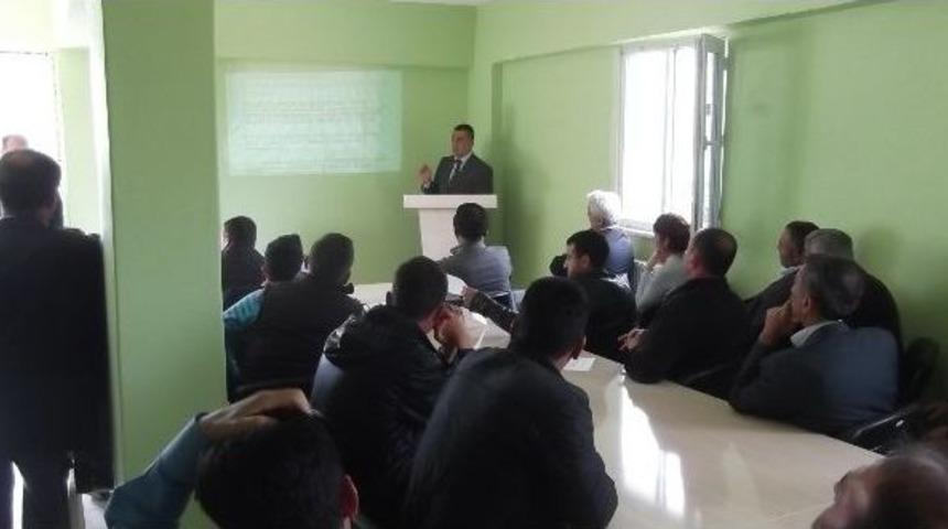 Ak&ccedil;adağ&rsquo;da &Ccedil;ift&ccedil;ilere Destekleme Projesi Anlatıldı