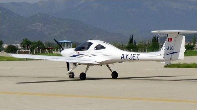 Ayjet, Balıkesir Koca Seyit Havalimanı’nda