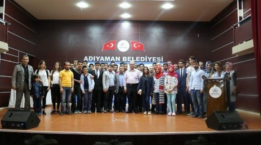 Kutlu, Gen&ccedil;lerle Buluştu