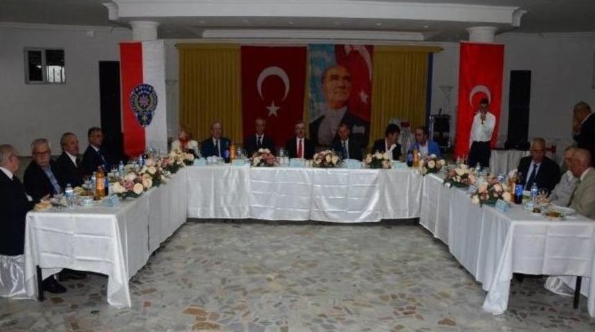 Polis Haftasında Emekliler Unutulmadı