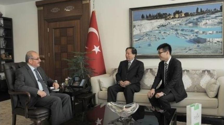 &Ccedil;inli Başkonsolos&rsquo;tan Denizli Valisi&rsquo;ne Ziyaret