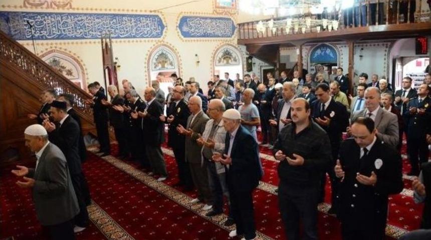 Şehitler İ&ccedil;in Mevlit Okutuldu