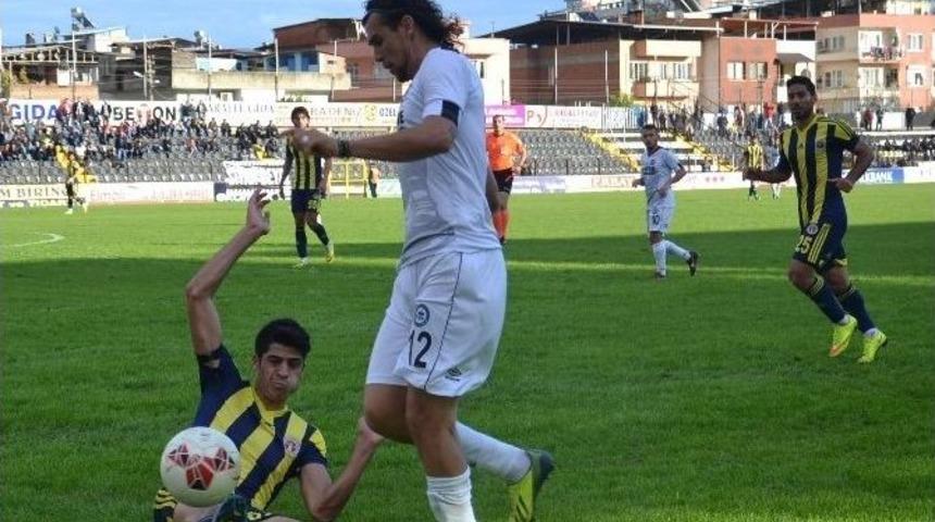 Nazilli Belediyespor, İzmir&rsquo;den 3 Puan &Ccedil;ıkarttı