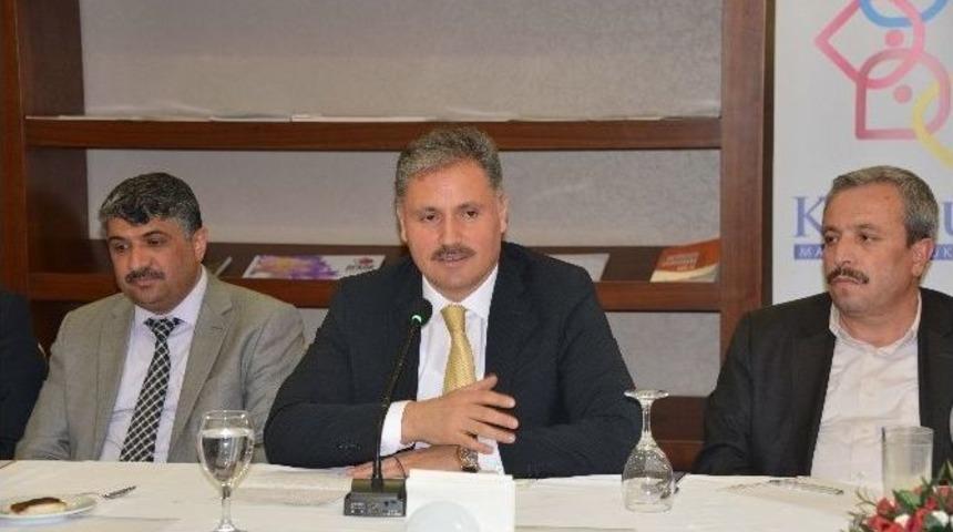 Malatya Kitap Fuarı Hazırlıkları Devam Ediyor