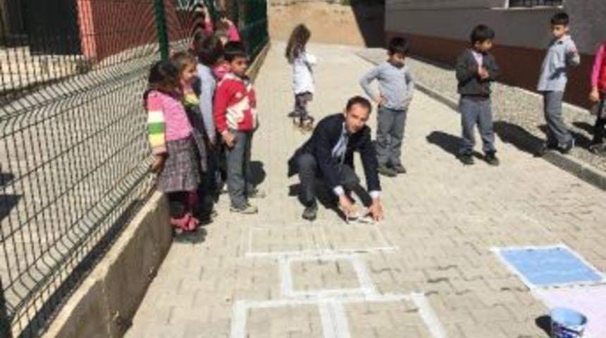 Bursa&rsquo;da Okullarda Geleneksel &Ccedil;ocuk Oyunları Yaşatılıyor