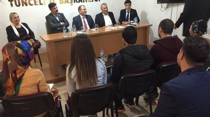 Milletvekili Şahin, Tunceli&rsquo;de &lsquo;yeni T&uuml;rkiye&rsquo;de Sivil Toplum Buluşmaları&rsquo; Toplantısına Katıldı