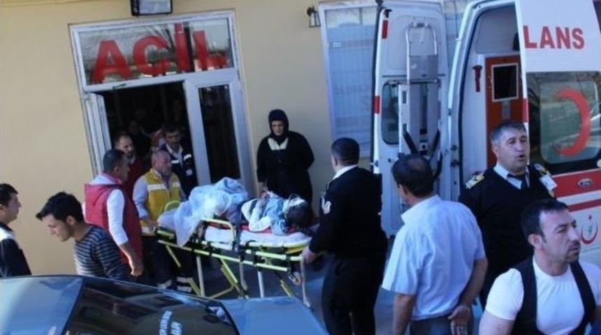 Motosikletiyle 7 Yaşındaki &Ccedil;ocuğa &Ccedil;arptı