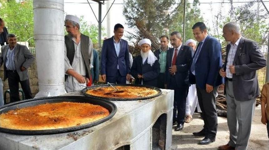 Ceylanpınarlı &Ouml;zbeklerden Dev Kutlu Doğum Etkinliği