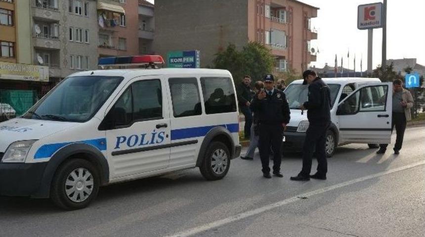 Minib&uuml;s&uuml;n &Ccedil;arptığı Yaya Hayatını Kaybetti