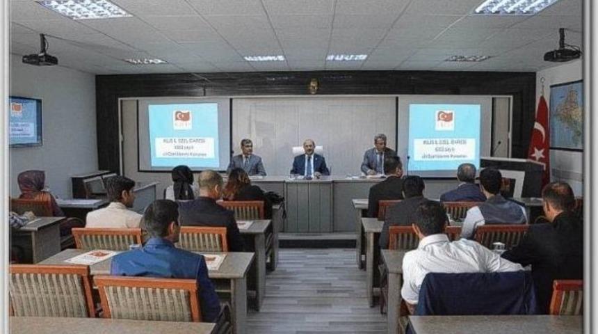 Stajyer &Ouml;ğretmenler &Ouml;zel İdarede