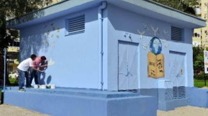 Muratpaşa&rsquo;daki Trafolar Tuvale D&ouml;nd&uuml;