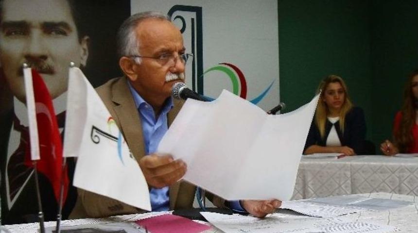 Başkan Karabağ: &ldquo;cami Avlusuna Bırakılmış &Ccedil;ocuk Gibiyiz&rdquo;