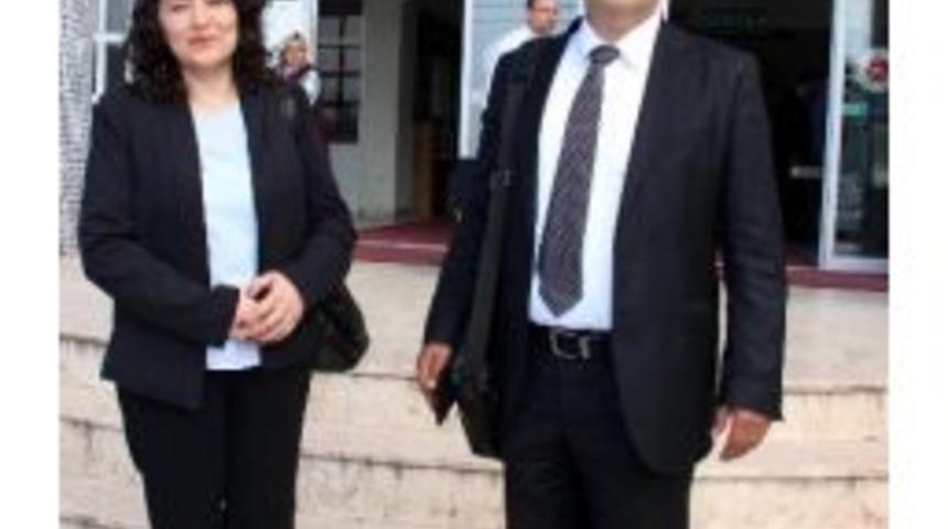 Yalova Valisinin Cem Yılmaz Hakkında A&ccedil;tığı Hakaret Davasının G&ouml;r&uuml;lmesine Başlandı