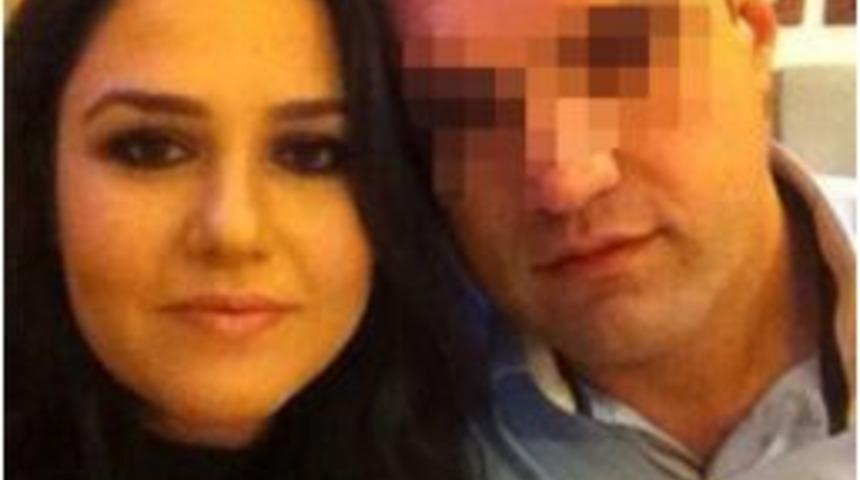 Ev Hanımını On Kez Bı&ccedil;aklayarak &Ouml;ld&uuml;rd&uuml;ler