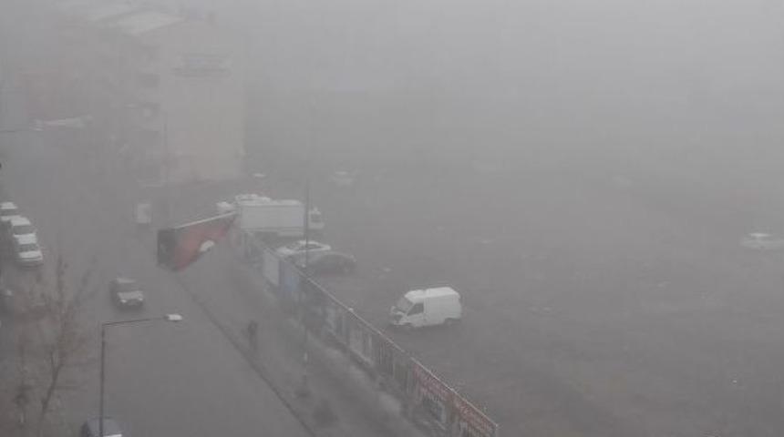 Kars&rsquo;ta Sis Etkili Oldu