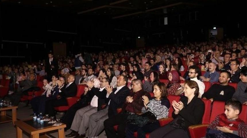 İbrahim Sadri İle Şiir Gecesi