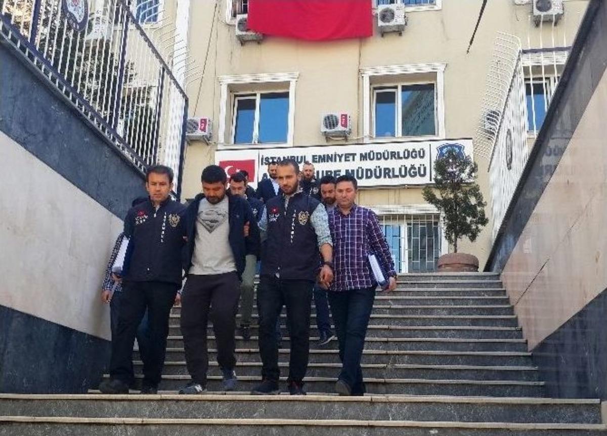 1 Kişinin &Ouml;ld&uuml;ğ&uuml; Kahvehane Saldırısının Zanlıları Adliyede