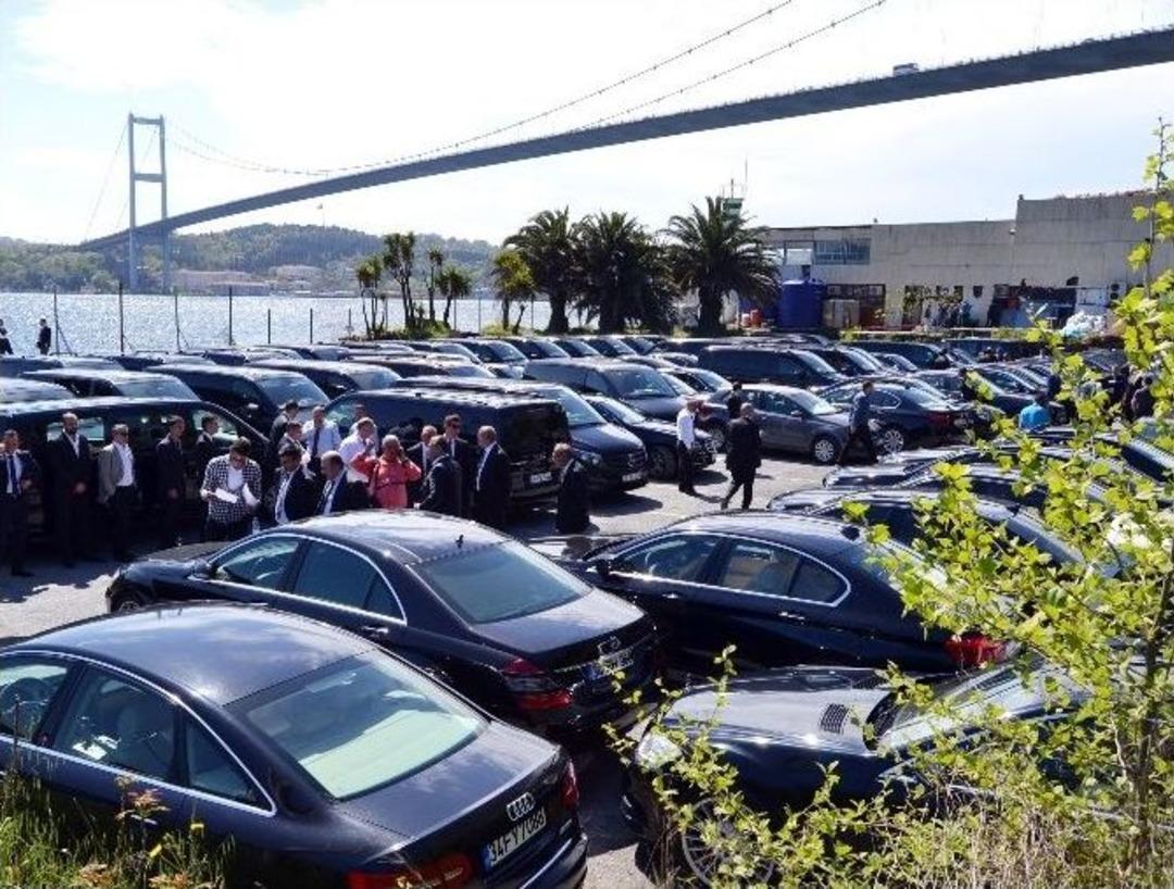 İslam İşbirliği Teşkilatı&rsquo;na 500&rsquo;den Fazla L&uuml;ks Ara&ccedil;