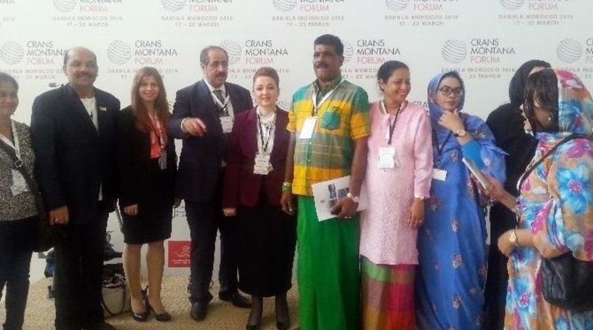 Atasoy, Sri Lanka Demokratik Sosyalist Cumhuriyeti H&uuml;k&uuml;met Yetkilileriyle G&ouml;r&uuml;şt&uuml;