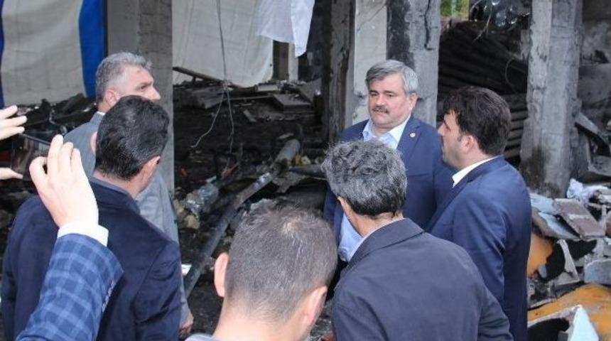 Milletvekili &Ccedil;aturoğlu Patlama Yaşanan Okulu İnceledi