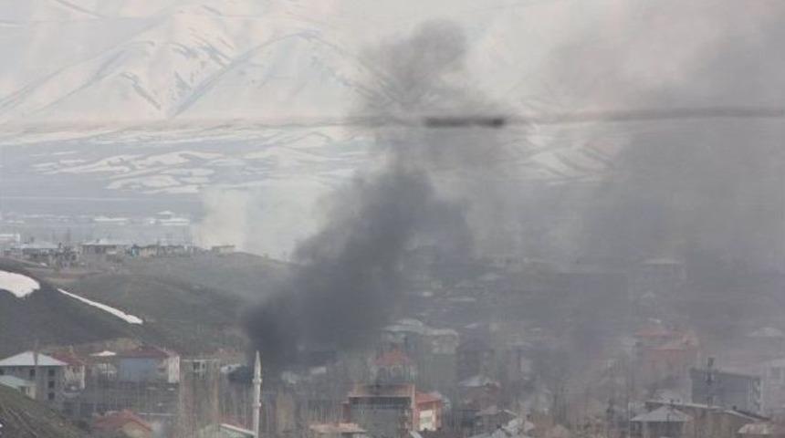 Y&uuml;ksekova&rsquo;da Operasyonlar Devam Ediyor